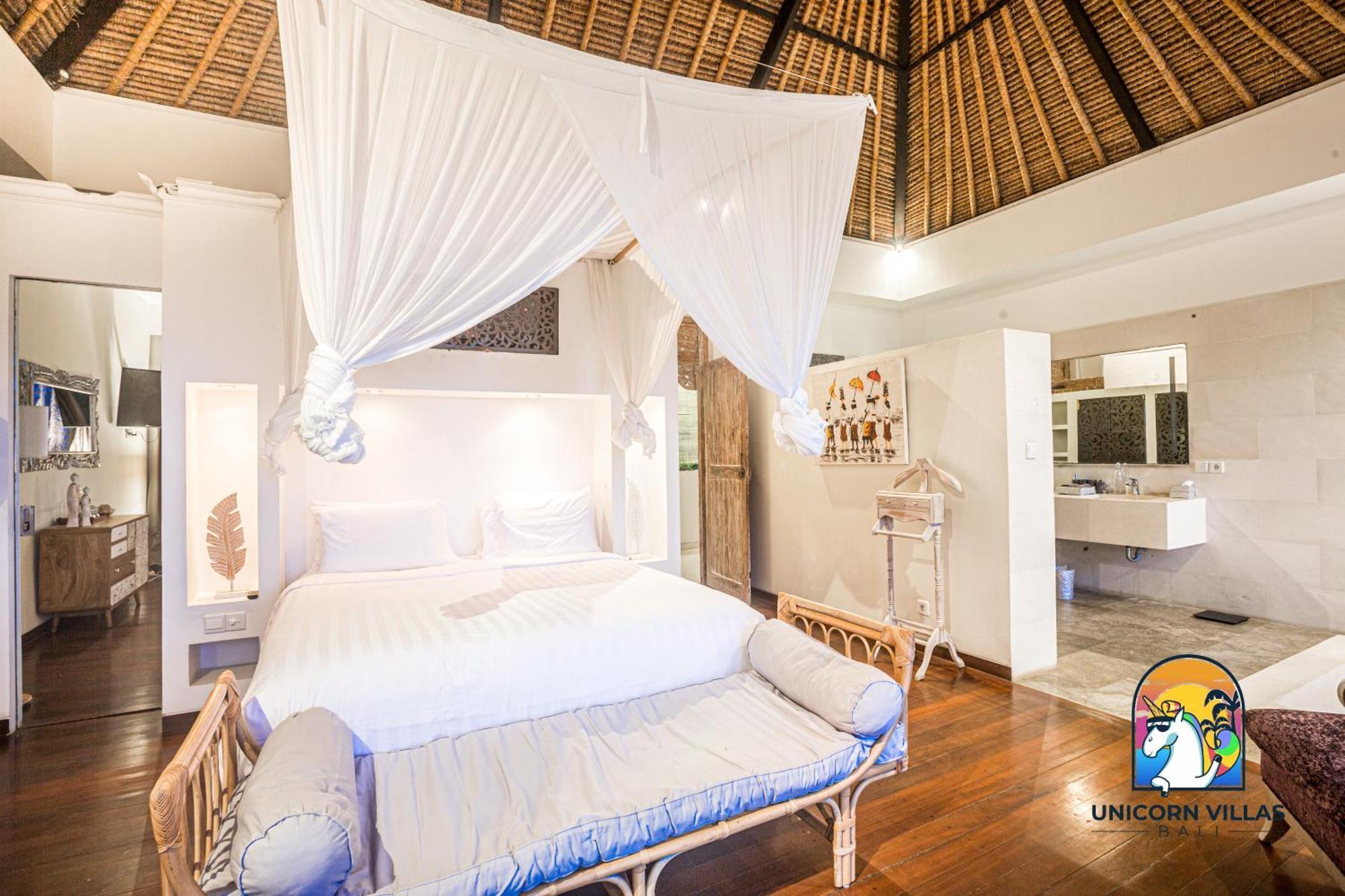 Villa Black Pearl - By Unicorn Villas Bali 파당바이 외부 사진